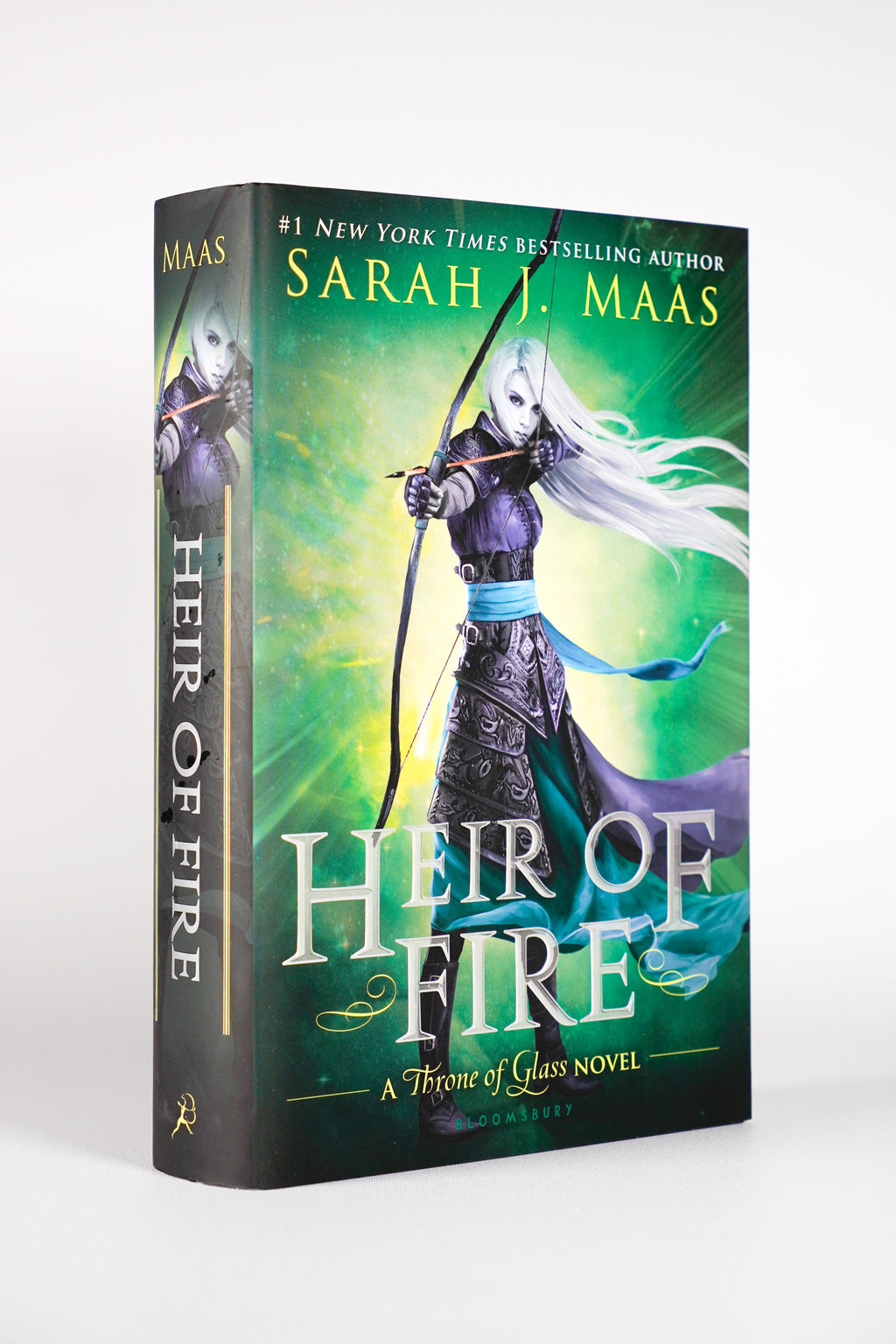 Heir of Fire original illustrated dust-jacket front from the 2018 Throne of Glass hardcover box set