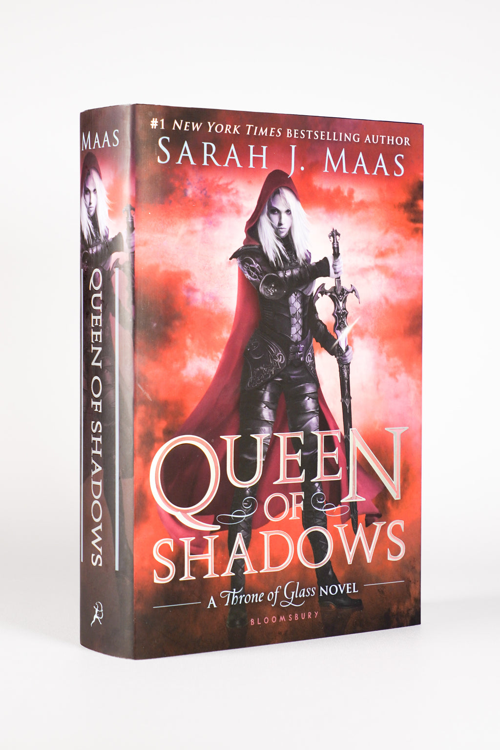 Queen of Shadows original illustrated dust-jacket front from the 2018 Throne of Glass hardcover box set
