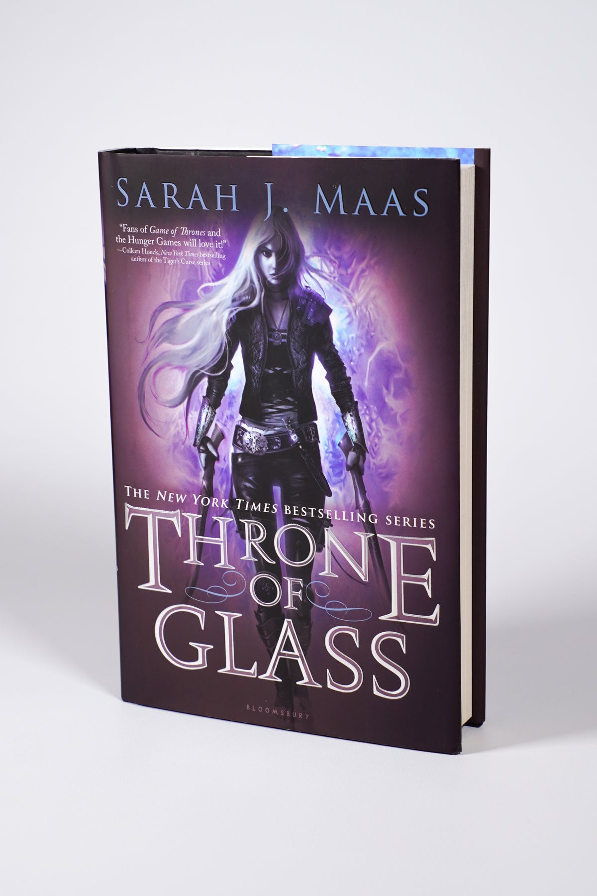 Throne of Glass illustrated front dust jacket