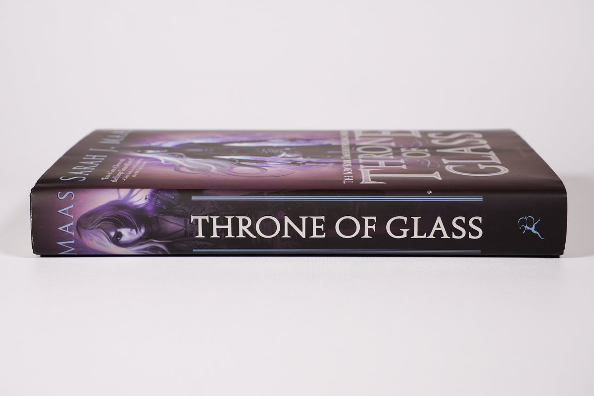 Throne of Glass illustrated dust jacket spine