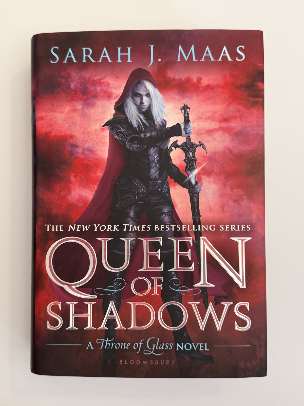 Queen of Shadows original-cover U.S. hardcover front dust jacket