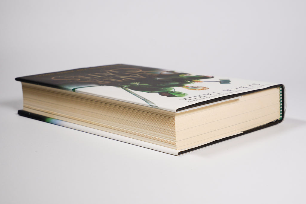 A Reaper at the Gates hardcover page-edge and board overview